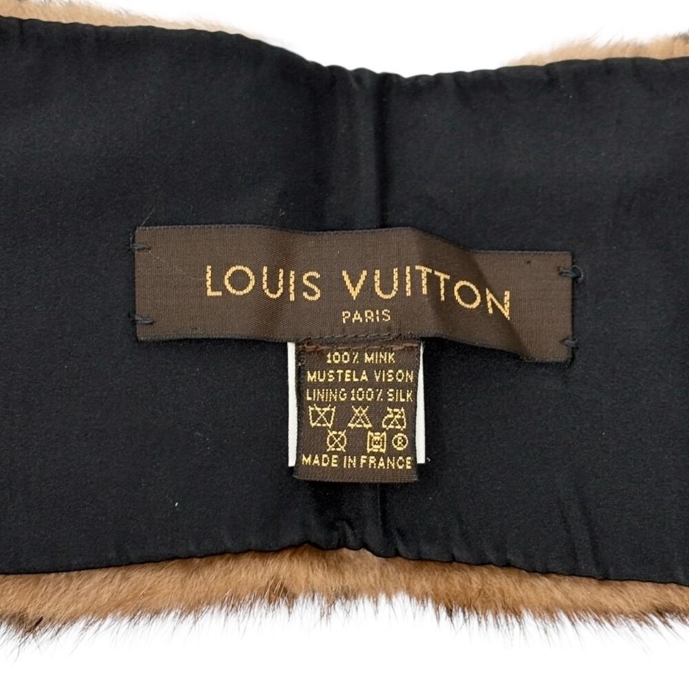 Louis Vuitton Classic Vintage Monogram Mink fur Scarf Stole - Picture 6 of 9